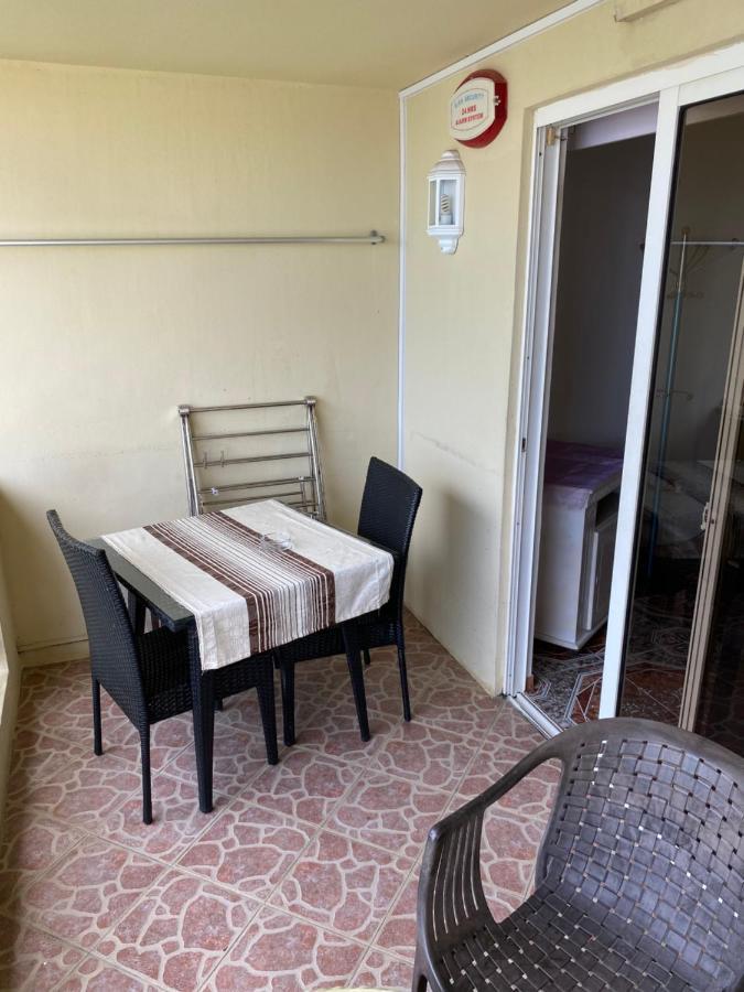 Apartments La Colombe Mont-Choisy Eksteriør billede